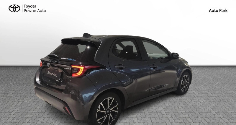 Toyota Yaris cena 96900 przebieg: 13348, rok produkcji 2022 z Kock małe 79